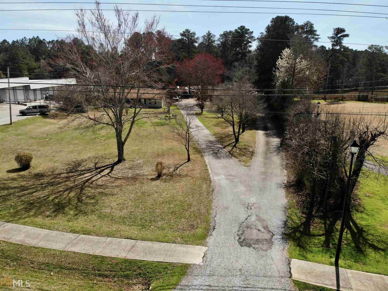969 Senoia - Photo 1