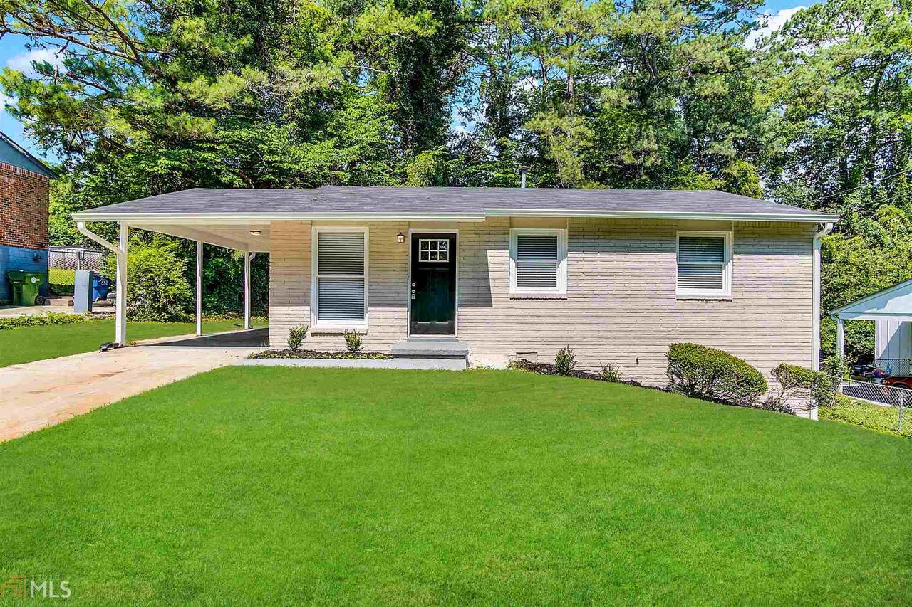 438 Fedora Way - Photo 1