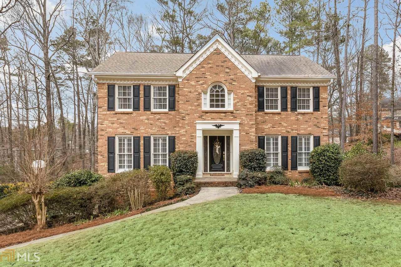 4695 Stonehenge Dr - Photo 1