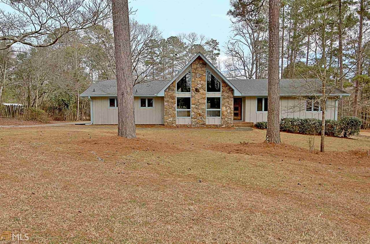 160 Canterbury Ln - Photo 1