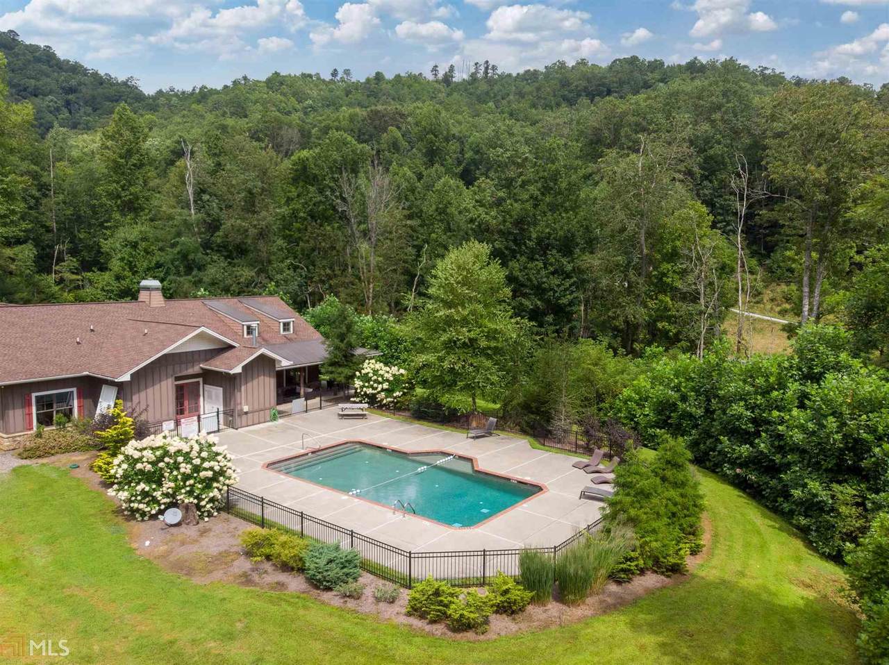 106 Golden Falls Dr - Photo 1