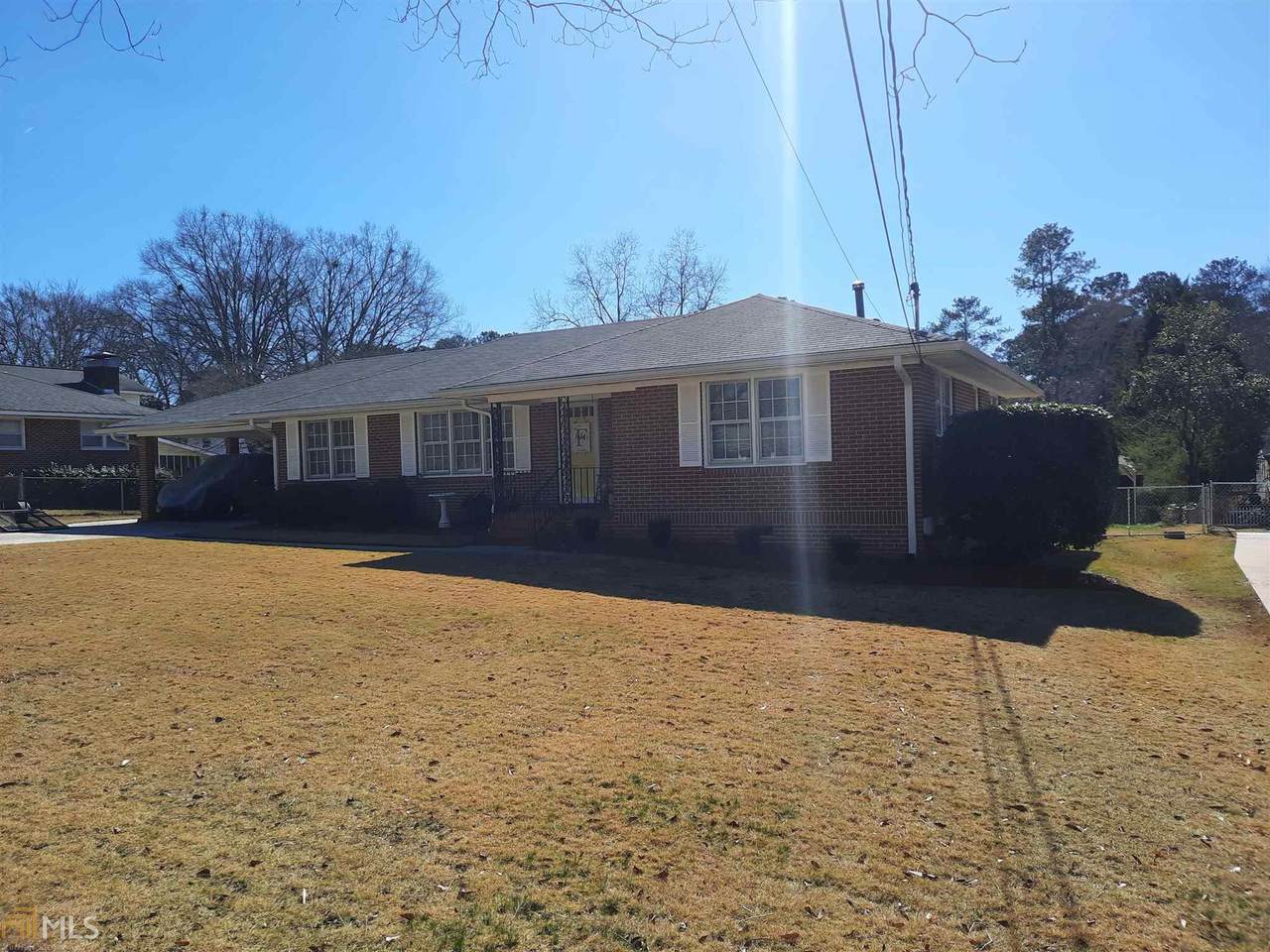 1117 Skyline Dr - Photo 1