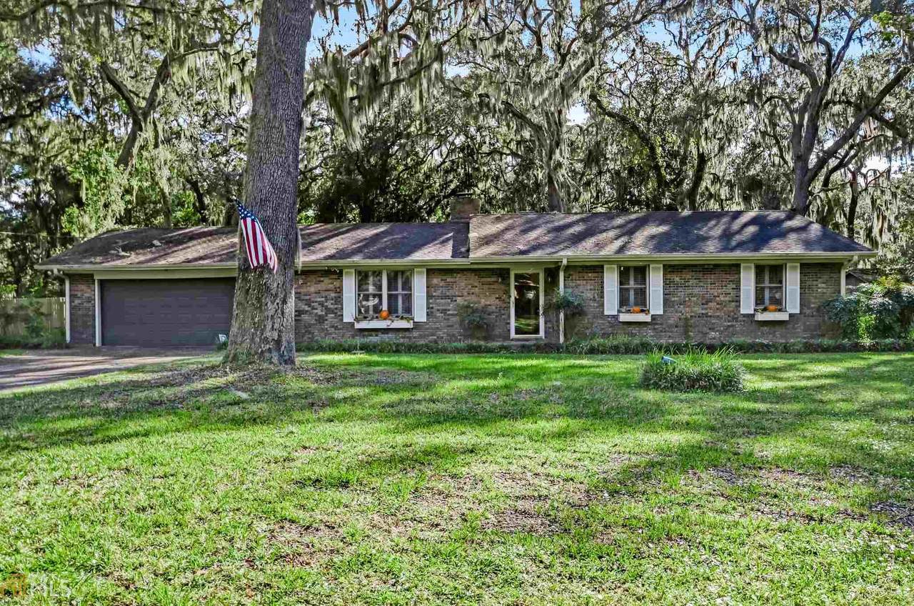 607 Bealey St - Photo 1
