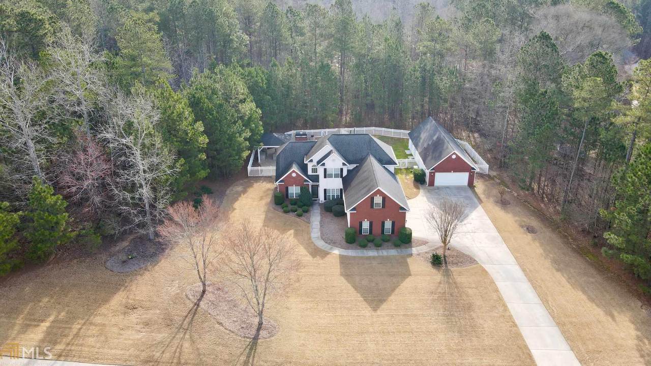 439 Persimmon Dr - Photo 1