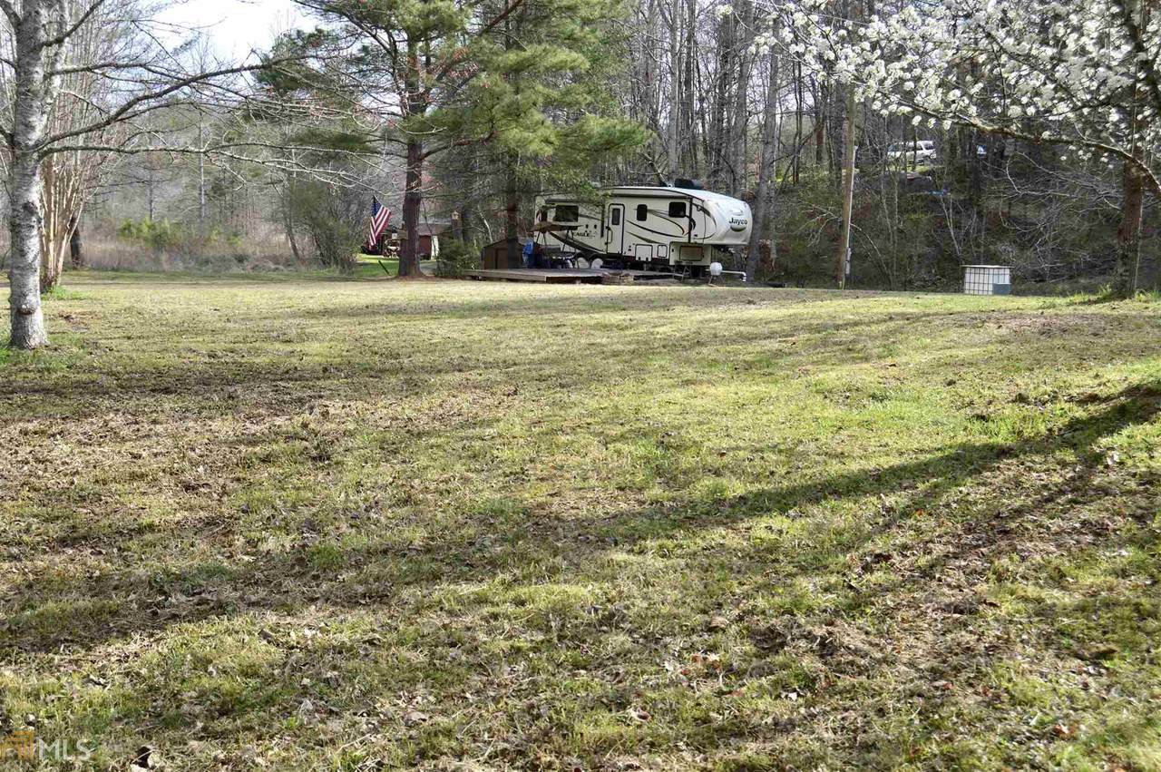 100 Mill Hollow Rd - Photo 1