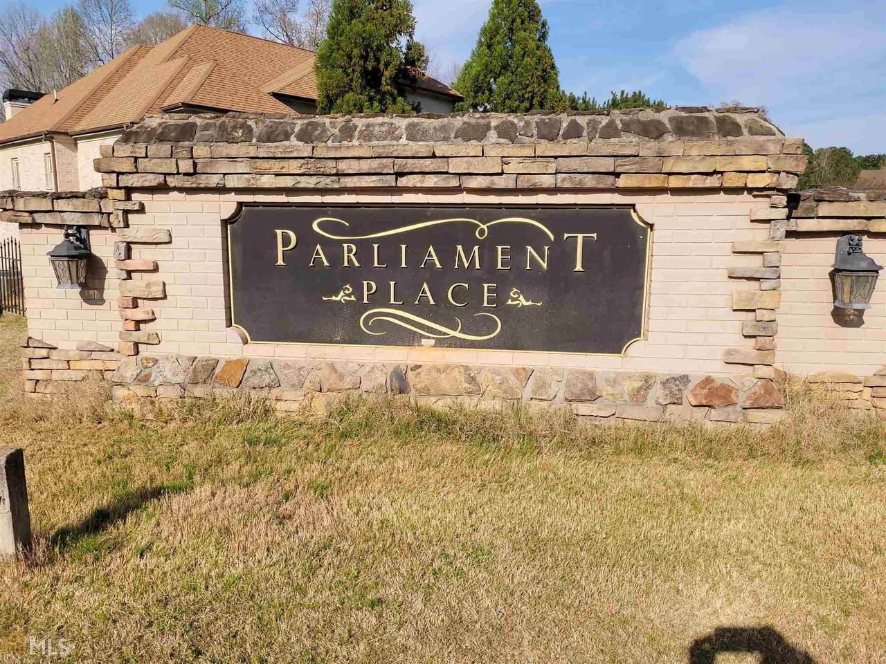 1007 Queens Bridge Way - Photo 1