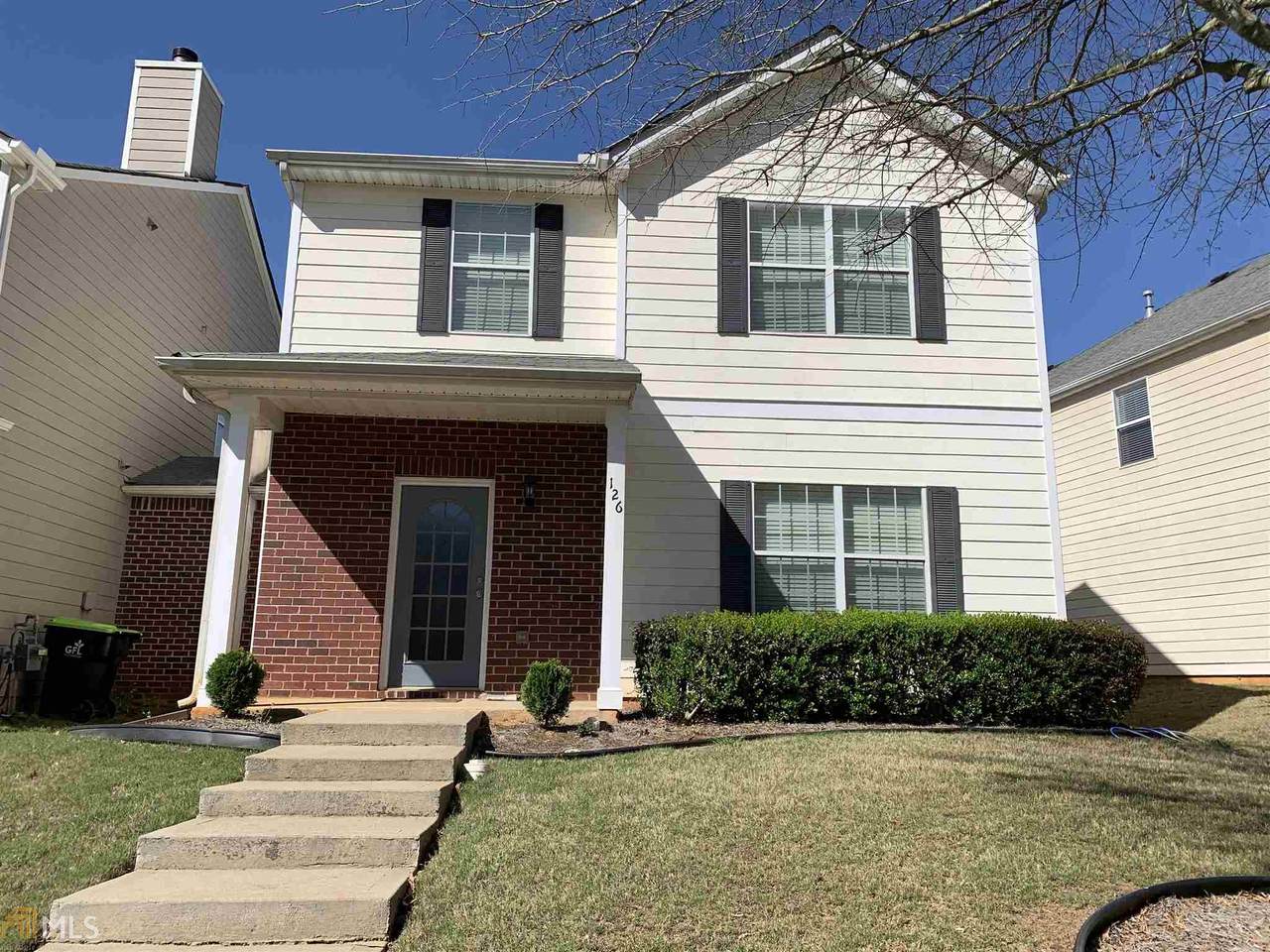 126 Stillwood Dr - Photo 1