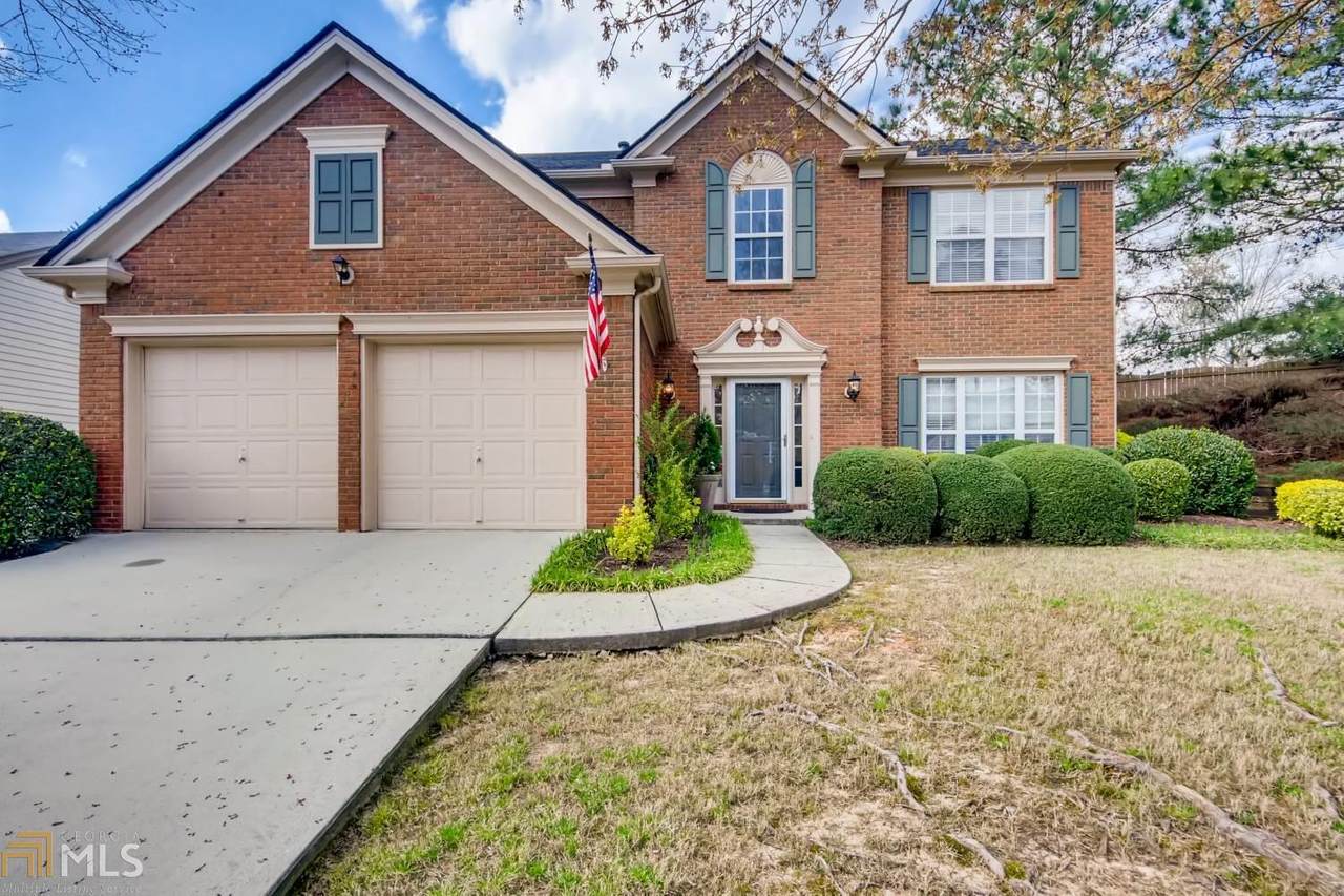 2904 Stanstead Cir - Photo 1