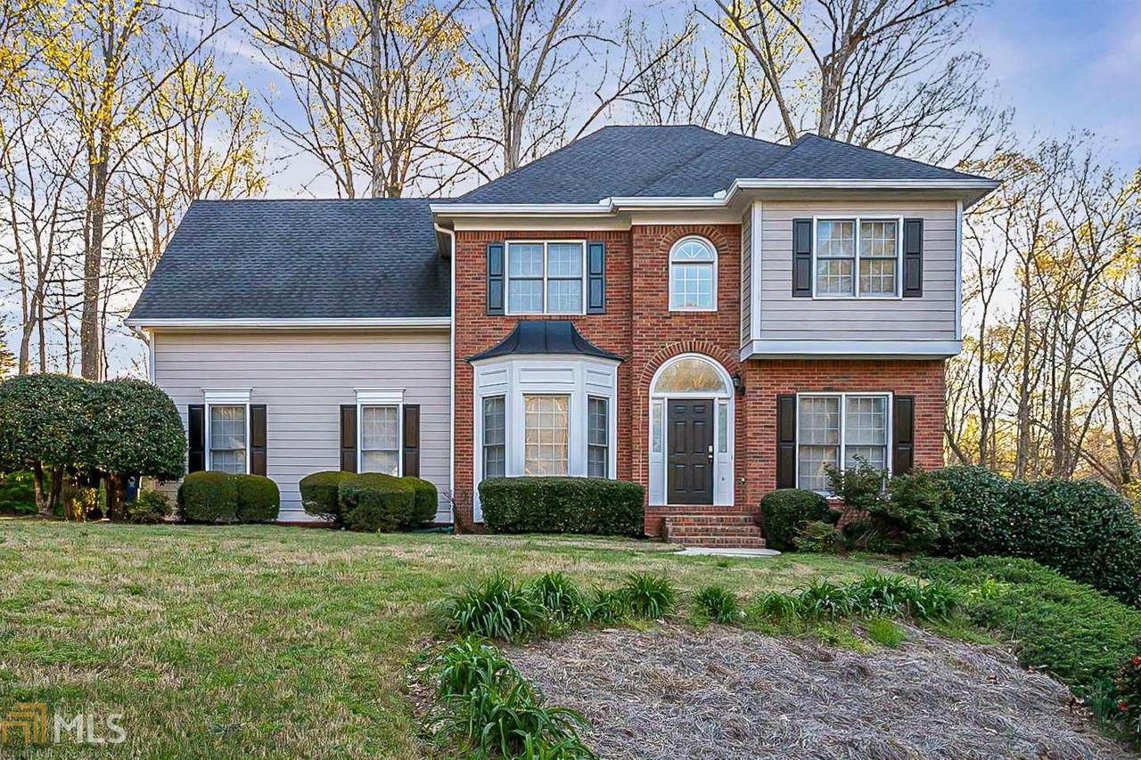 3678 Fowler - Photo 1