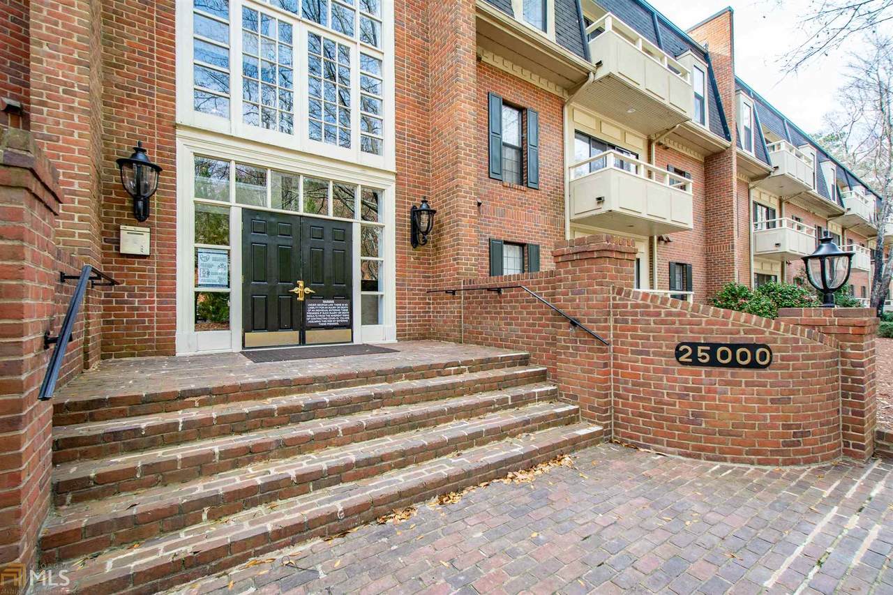 25210 Plantation Dr - Photo 1