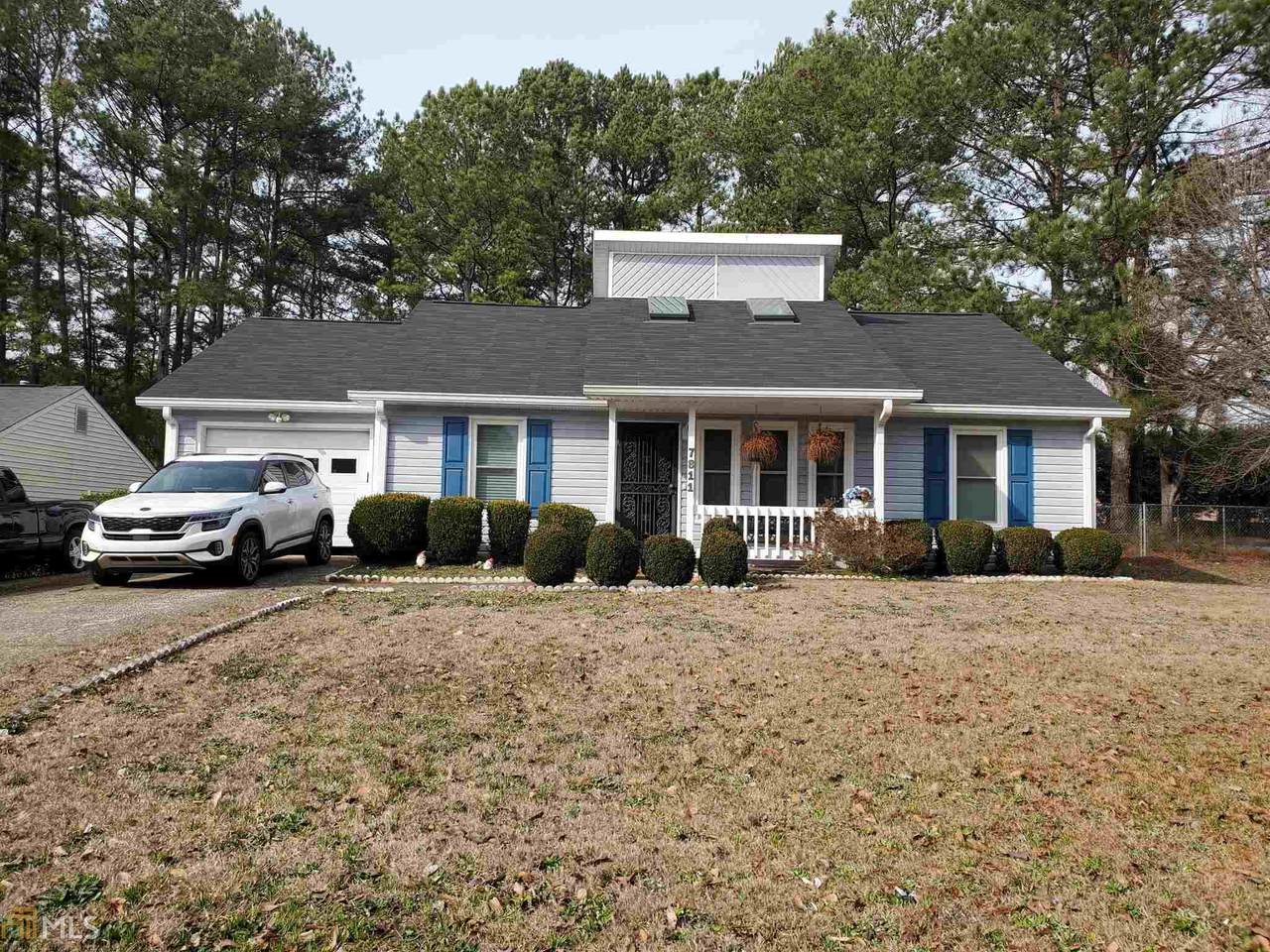 7811 Taylor Cir - Photo 1
