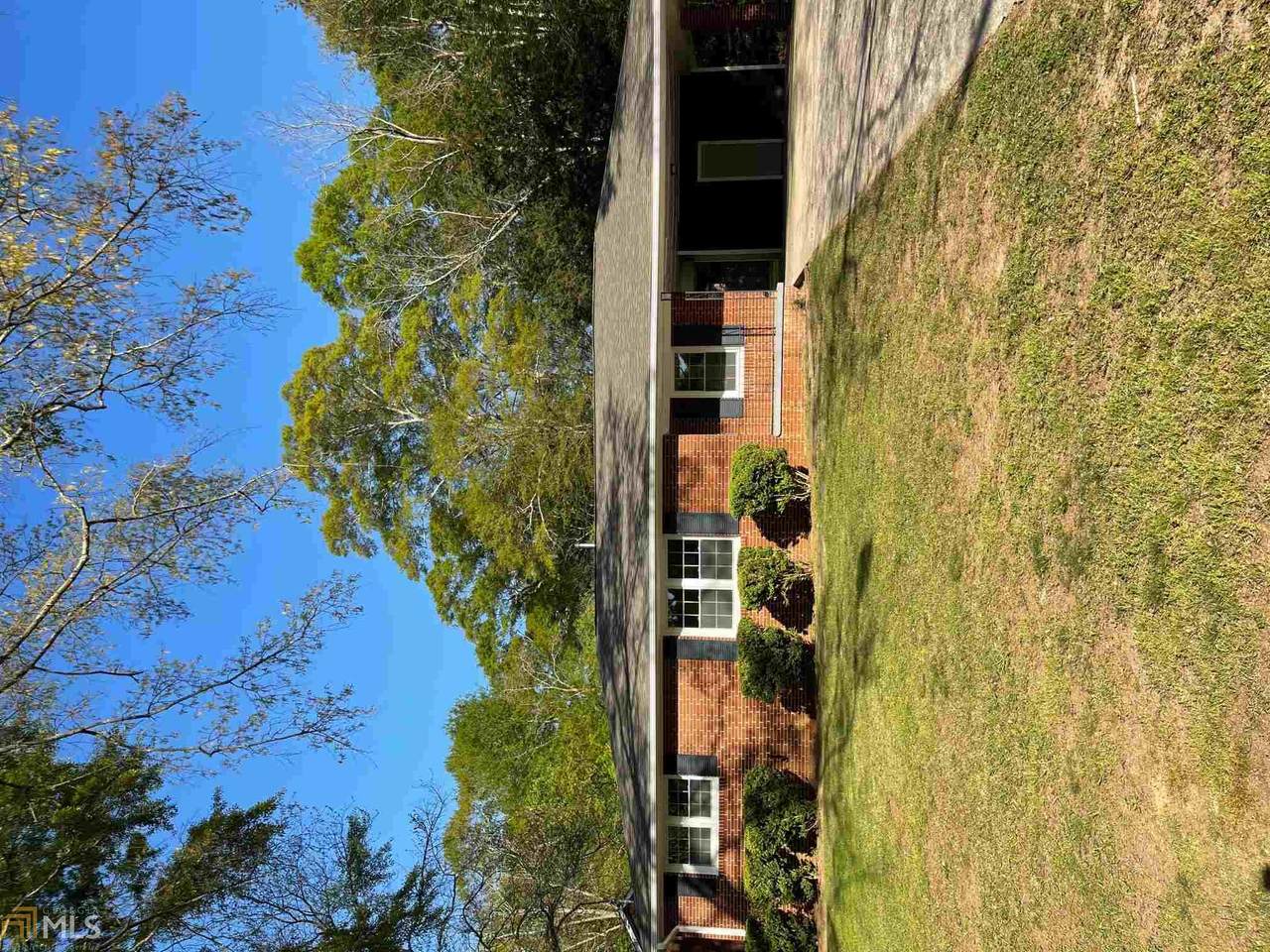 129 Arnold Pl - Photo 1
