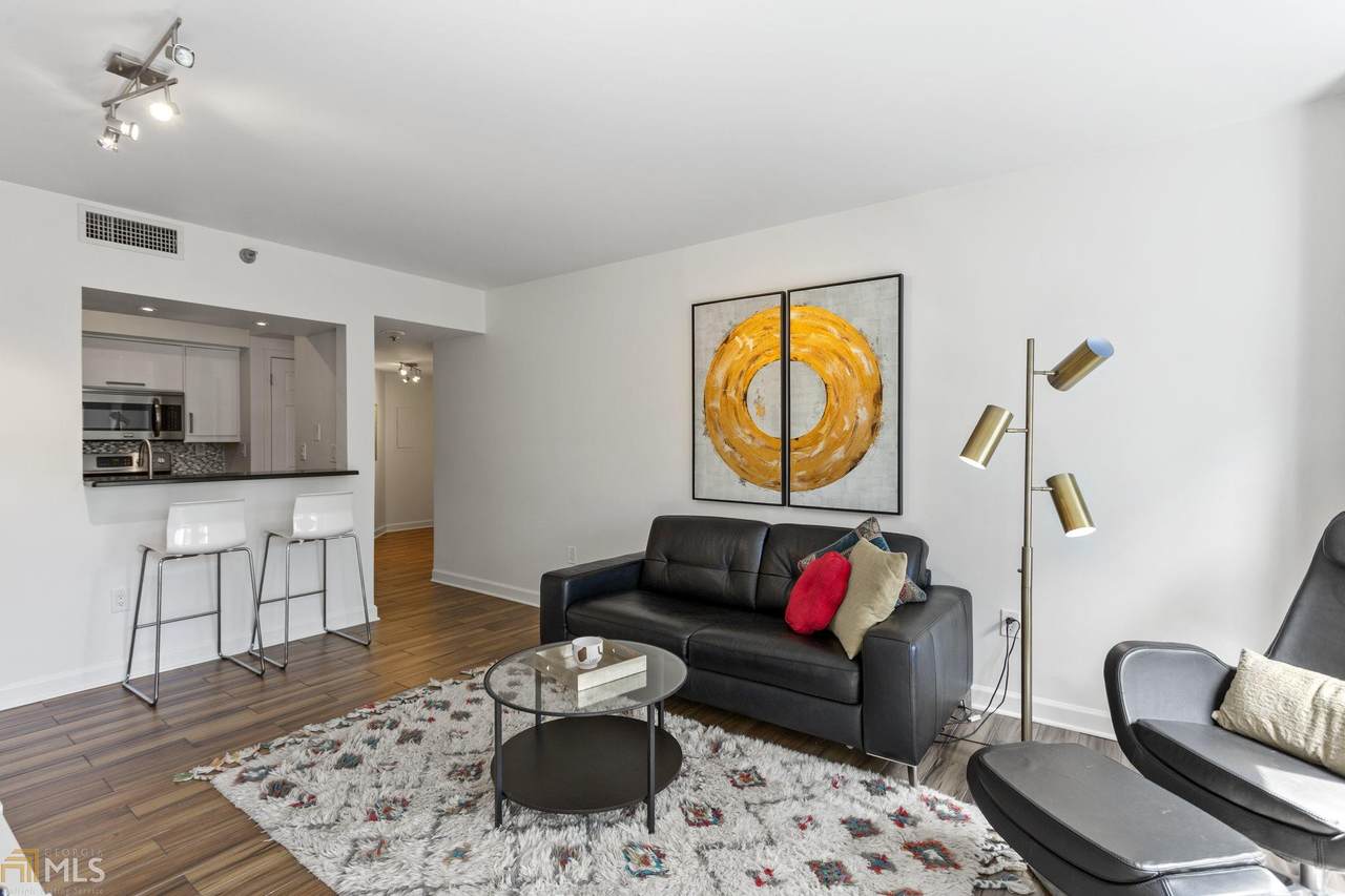 1 Biscayne Dr - Photo 1