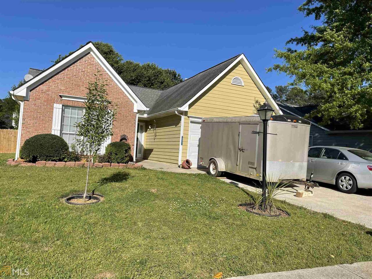 850 Kibbe Cir - Photo 1