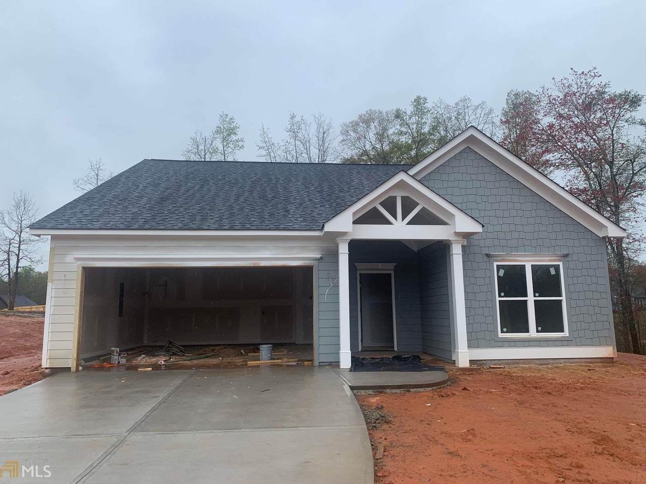 640 North Point Cir - Photo 1