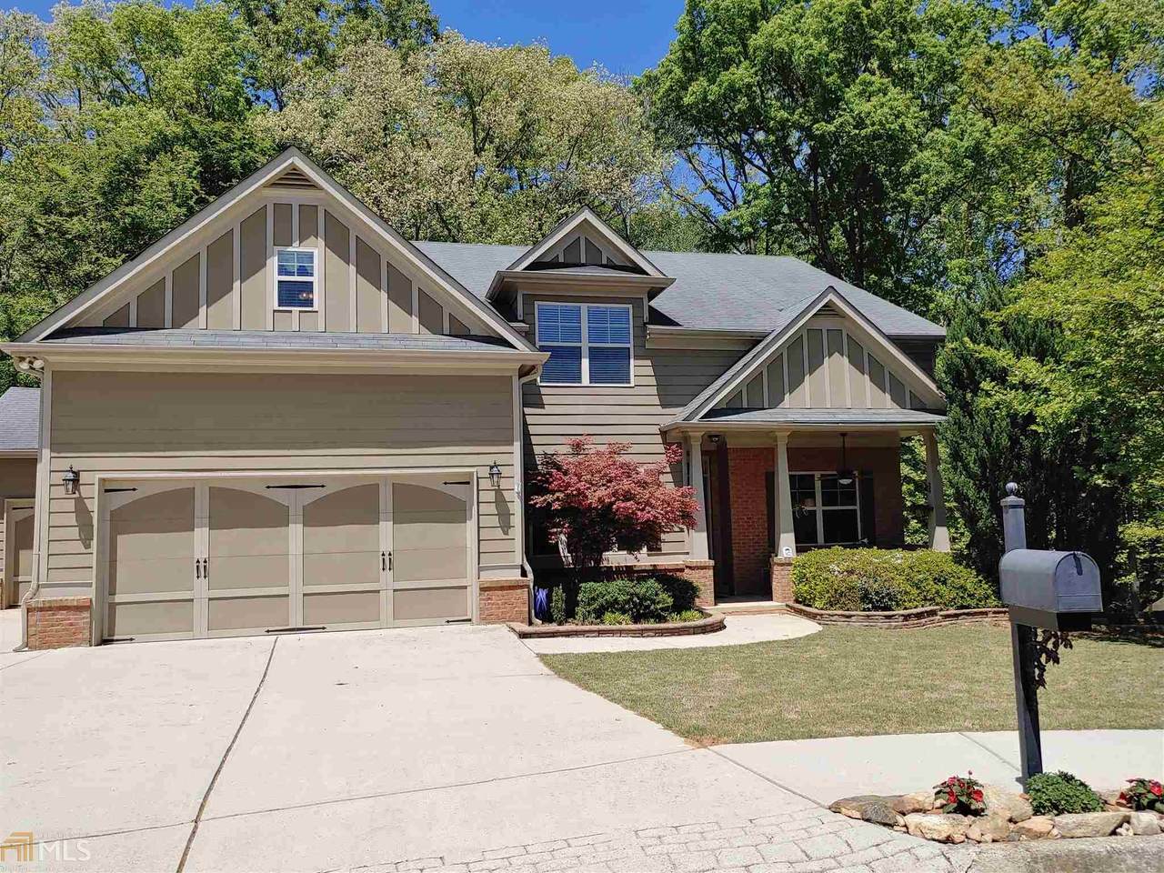 204 Weaver Dr - Photo 1