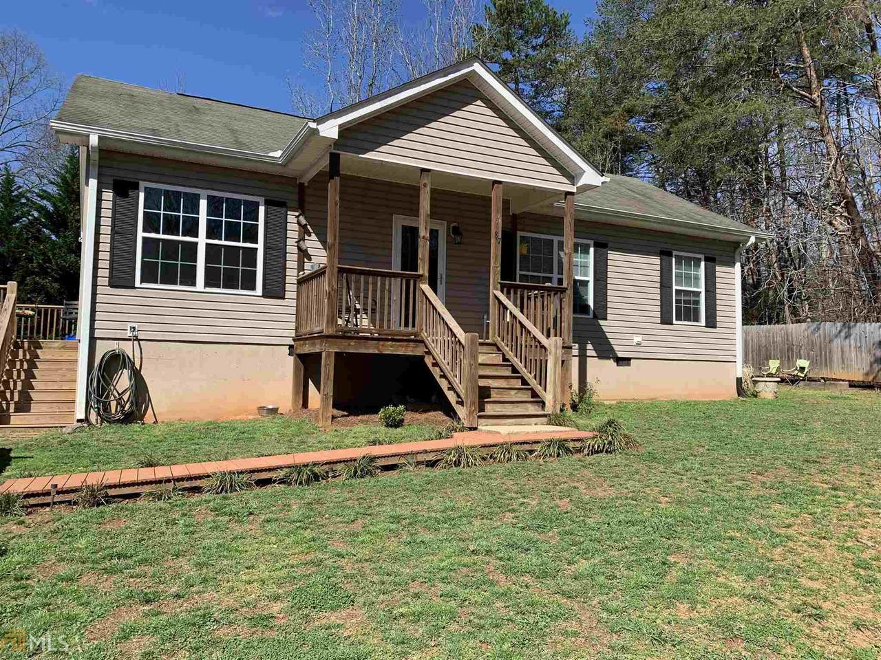 87 Dogwood Ln - Photo 1