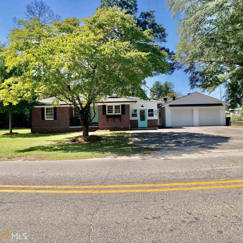 214 Virginia Ave - Photo 1