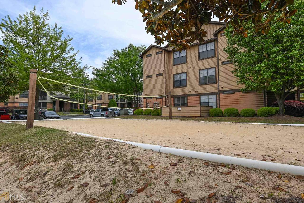 211 North Ave - Photo 1