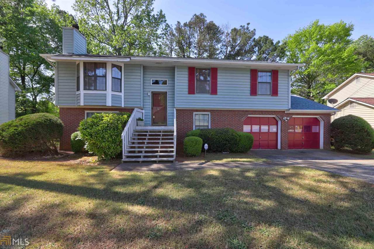 2050 Lown Farm Ln - Photo 1