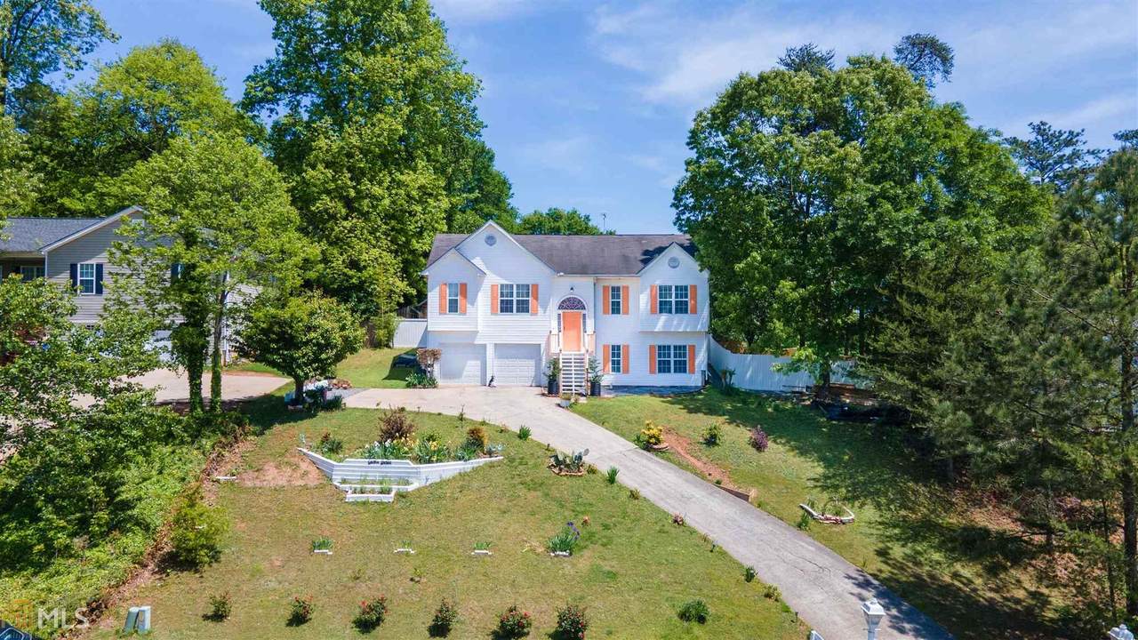 1034 Whispering Woods Dr - Photo 1
