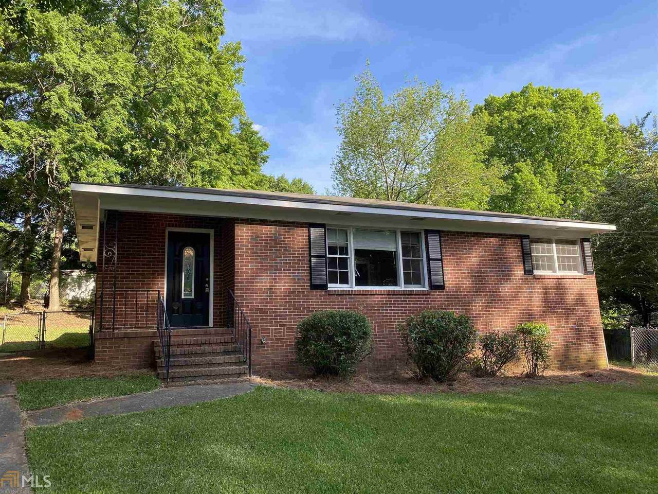 5094 Hale Dr - Photo 1