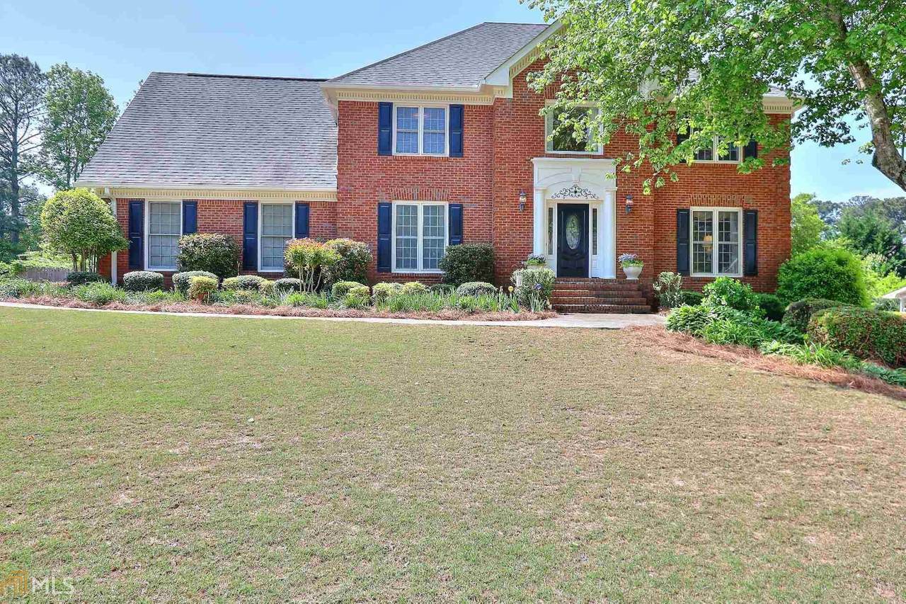 1341 Bromley Dr - Photo 1