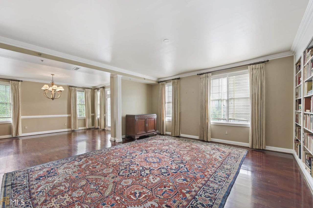 1735 Peachtree St - Photo 1