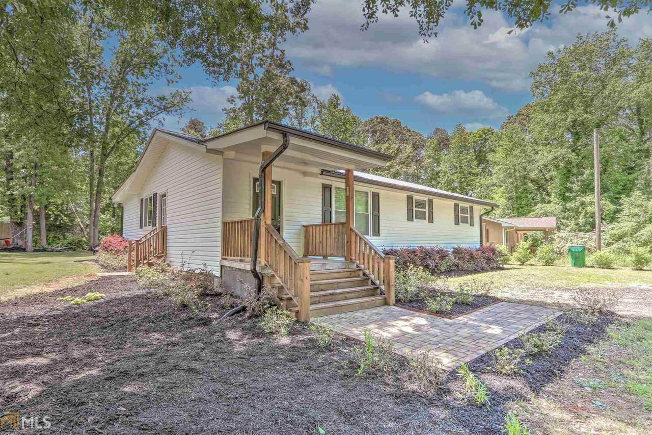455 Lake View Dr - Photo 1