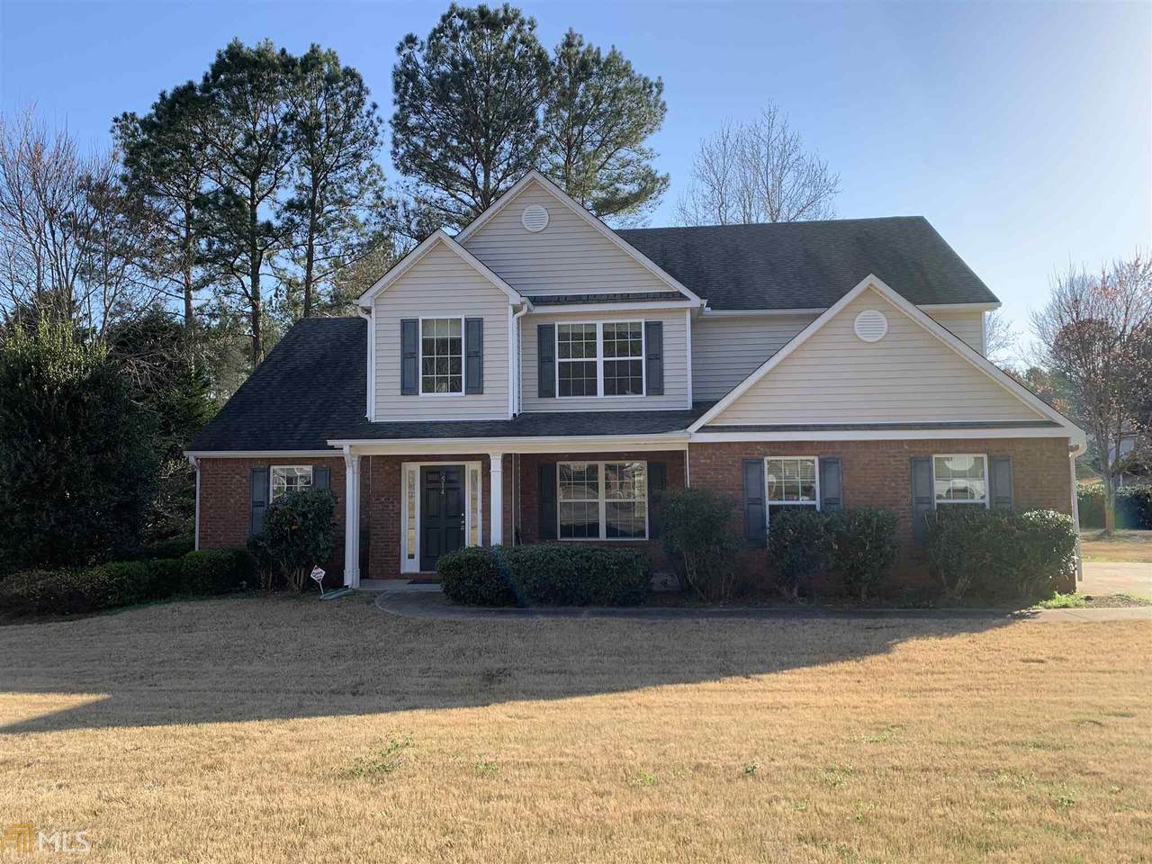 514 Wellington Dr - Photo 1