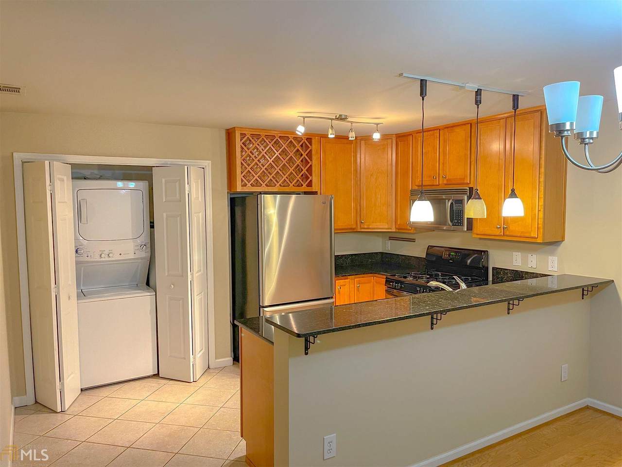 1445 Monroe Dr - Photo 1