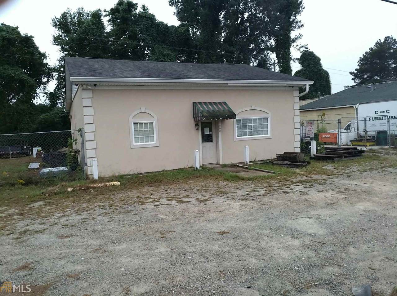 990 Highway 16 W - Photo 1