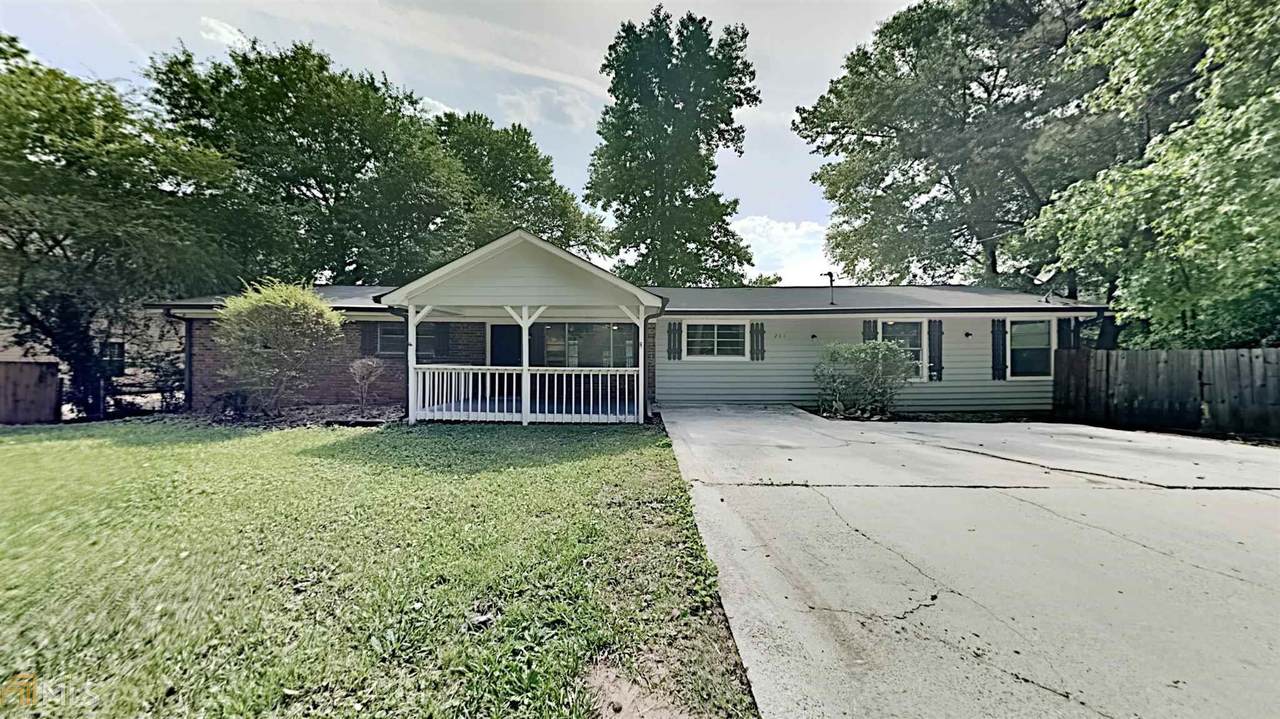 204 Lakeshore Dr - Photo 1