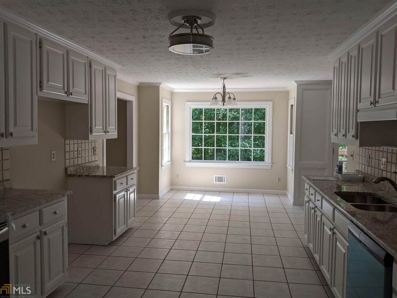 3715 Warwick Way - Photo 1