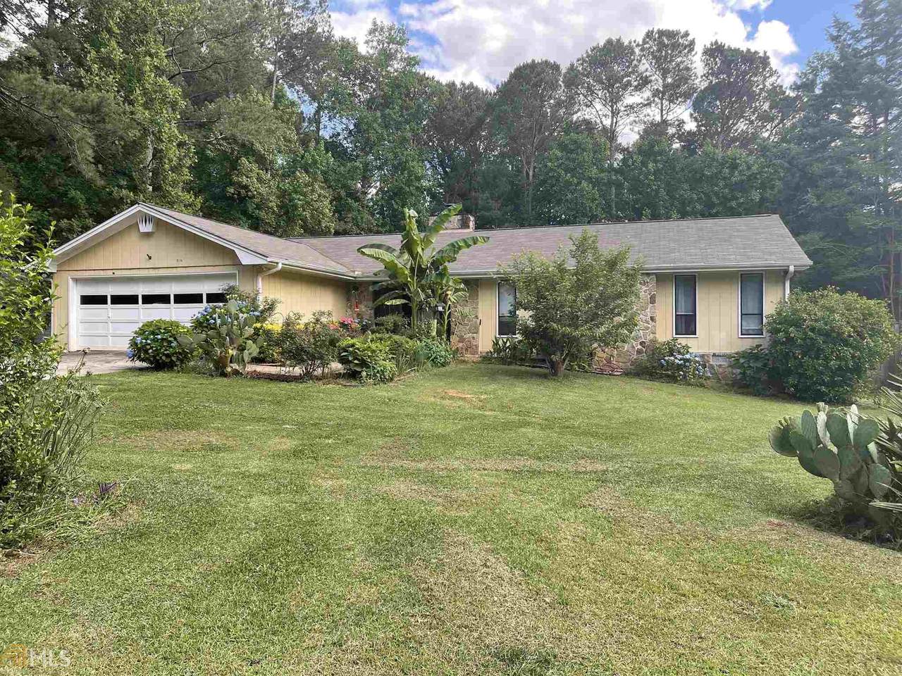 619 Glenridge Ct - Photo 1