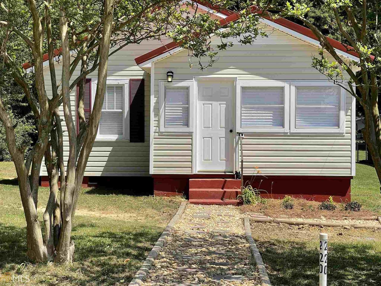 220 Mcmillan St - Photo 1