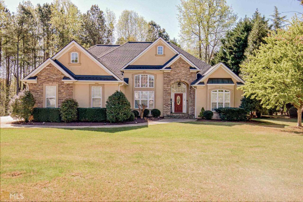 860 White Oak Dr - Photo 1