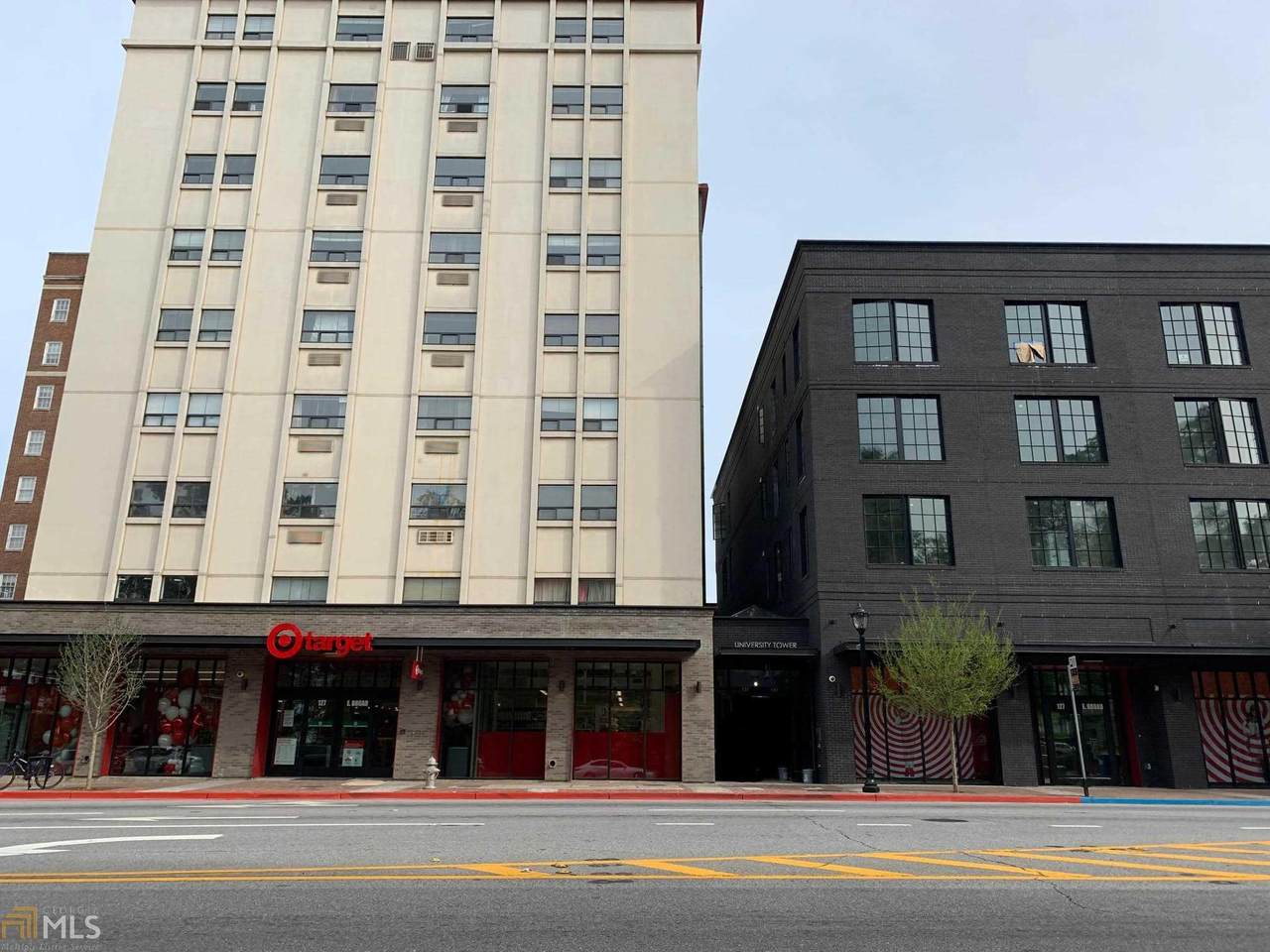 131 Broad St - Photo 1