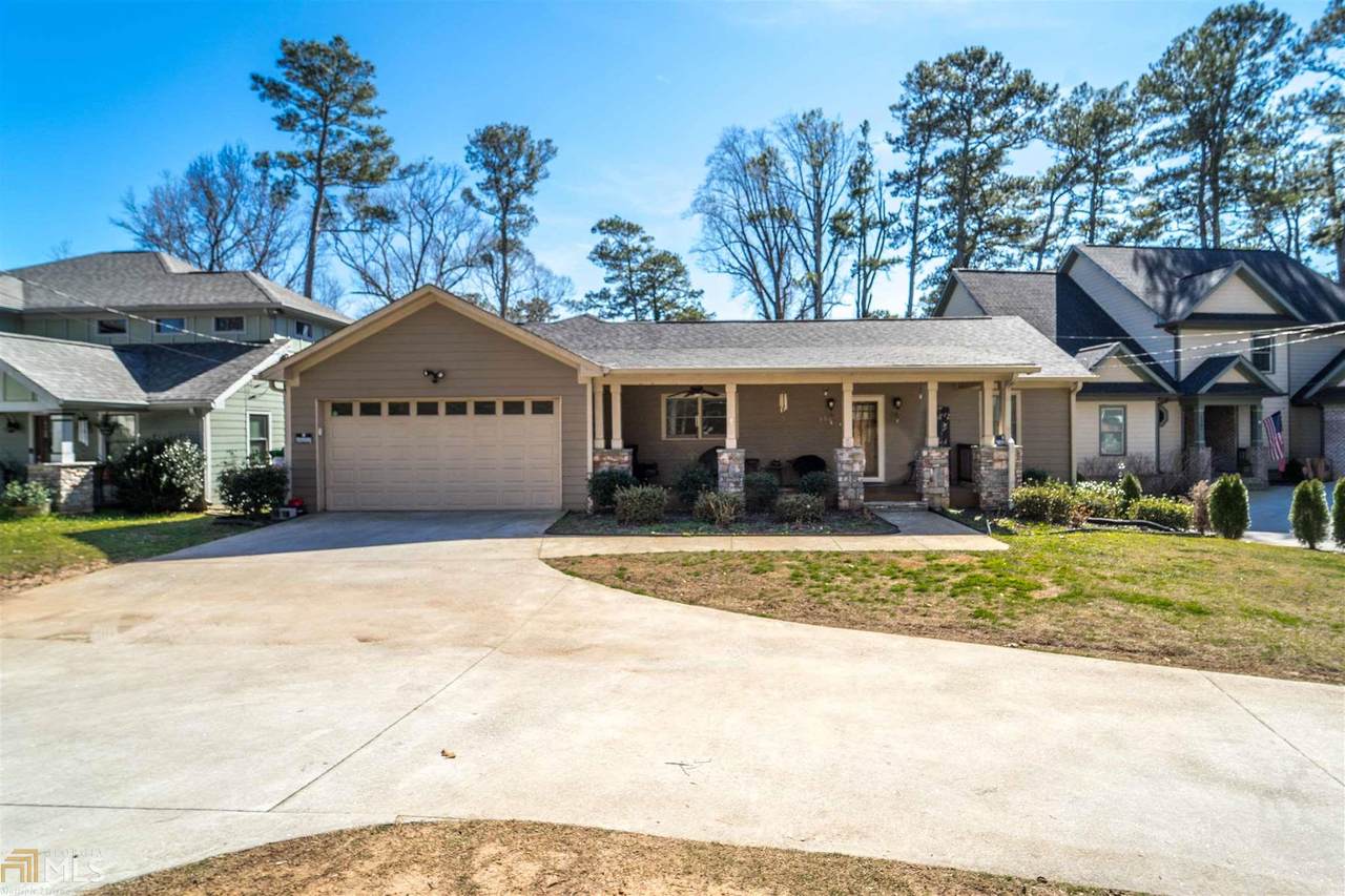 1587 Eastland - Photo 1