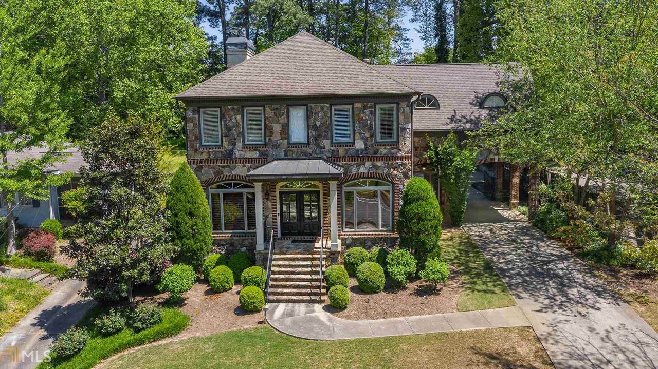 1635 Wildwood Rd - Photo 1
