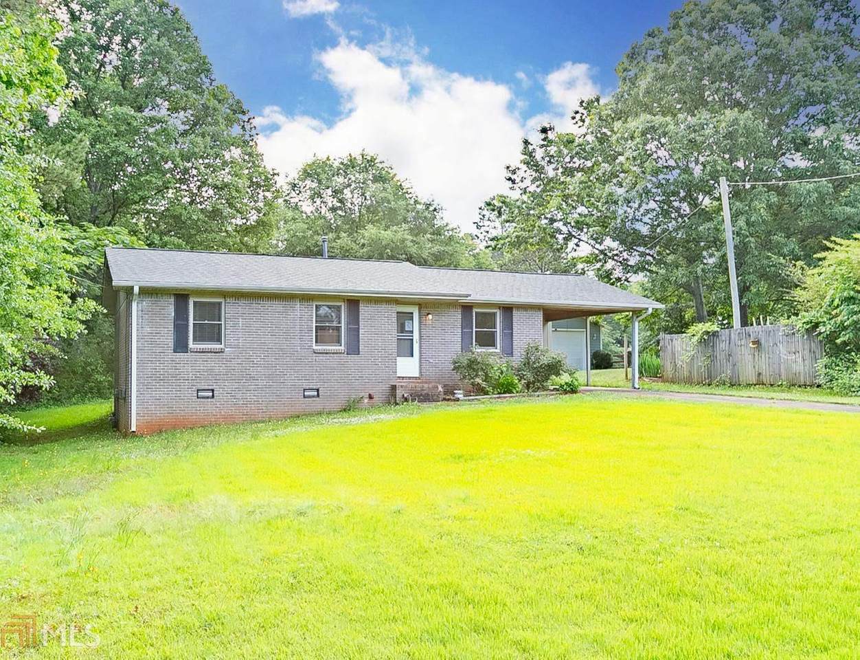 5000 Deerfield Dr - Photo 1