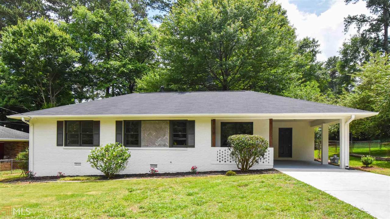 2198 Lower Roswell Rd - Photo 1