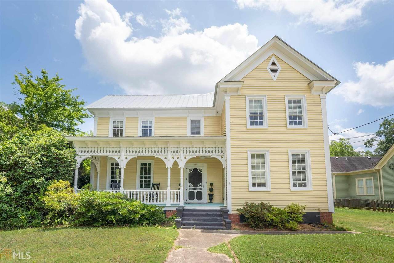 370 Plum St - Photo 1