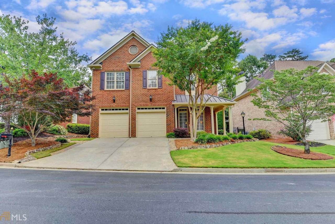 887 Wescott Ln - Photo 1