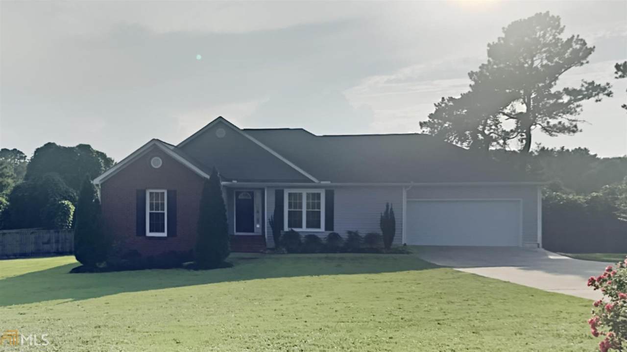 149 Lakepointe Ct - Photo 1