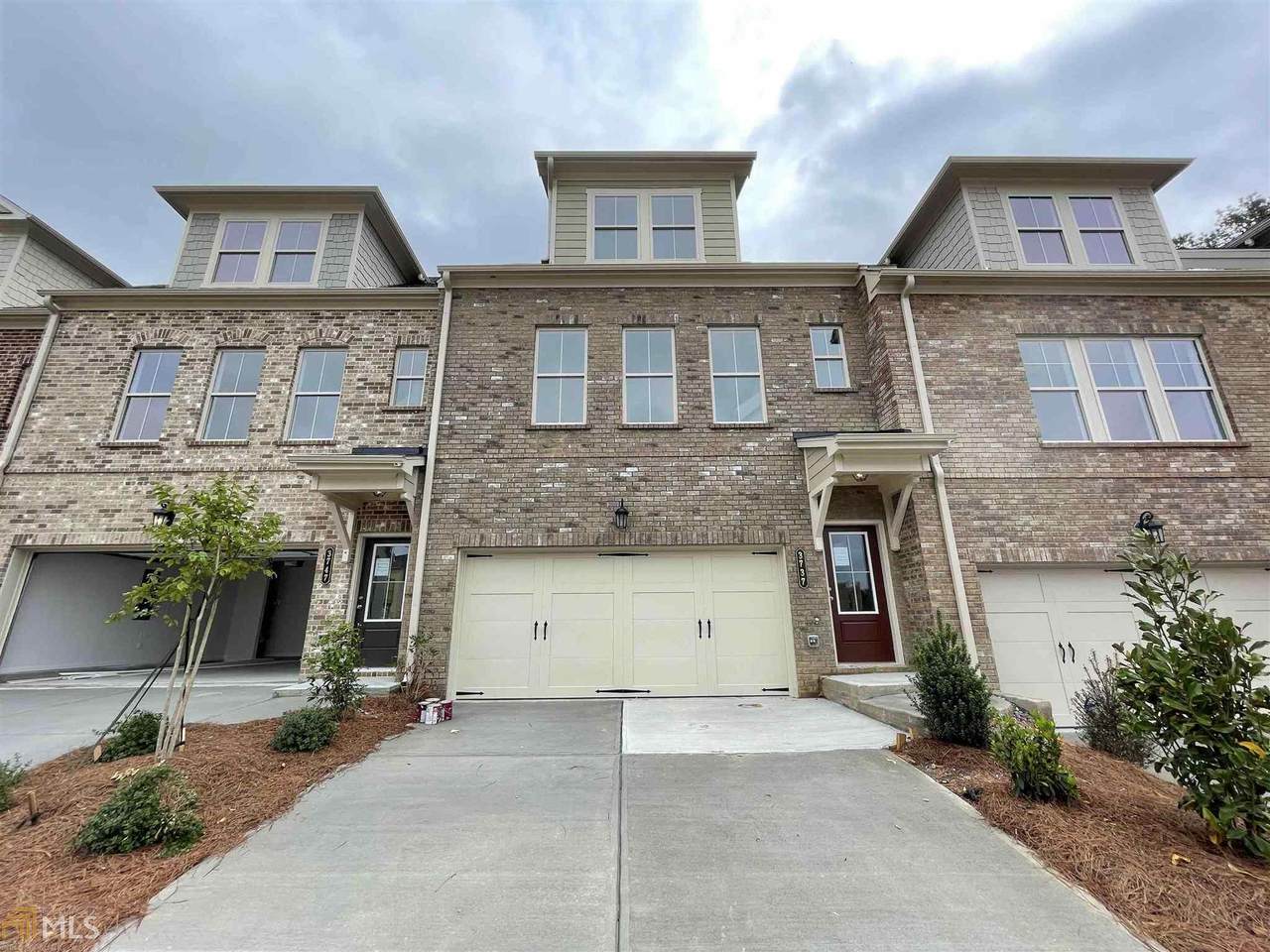 3737 Hidden Valley Cir - Photo 1