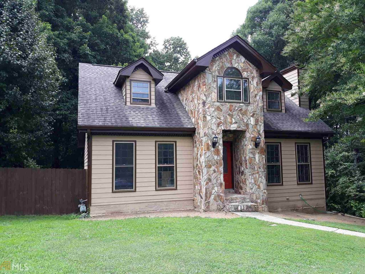 1838 Kelvin - Photo 1