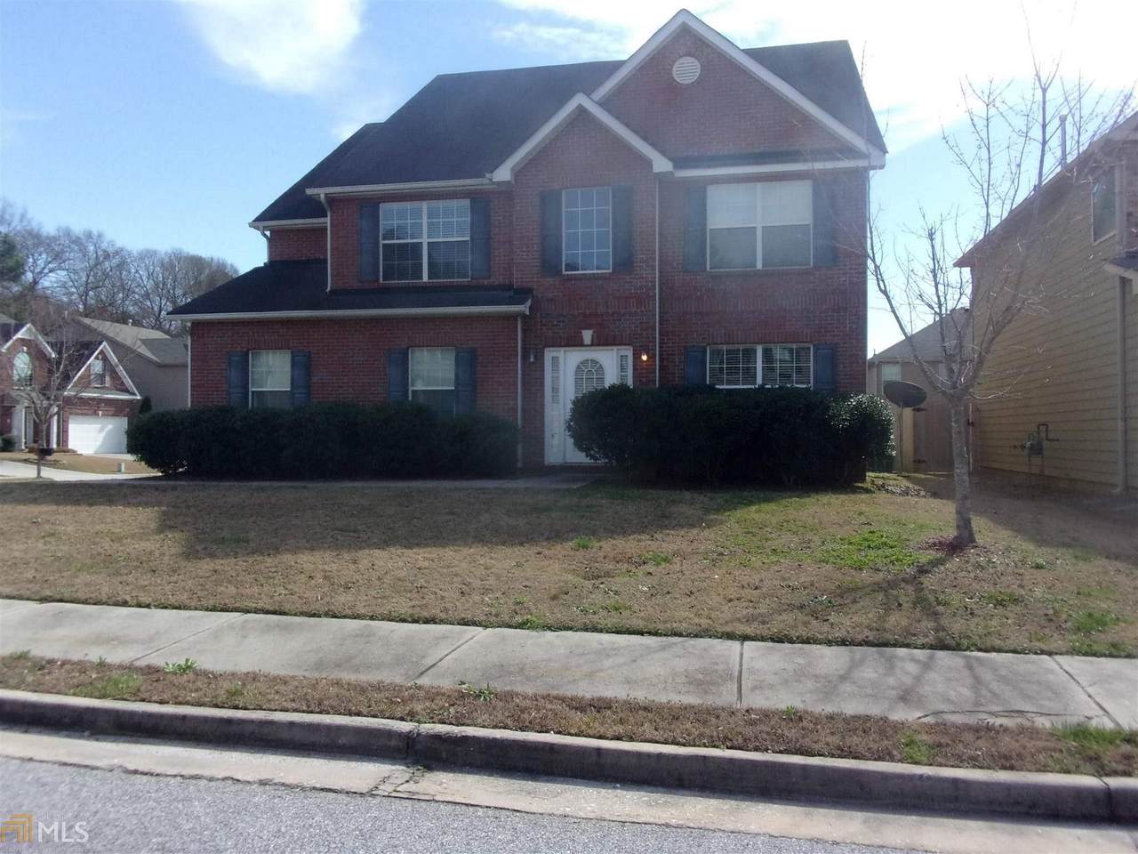 620 Superior Way - Photo 1