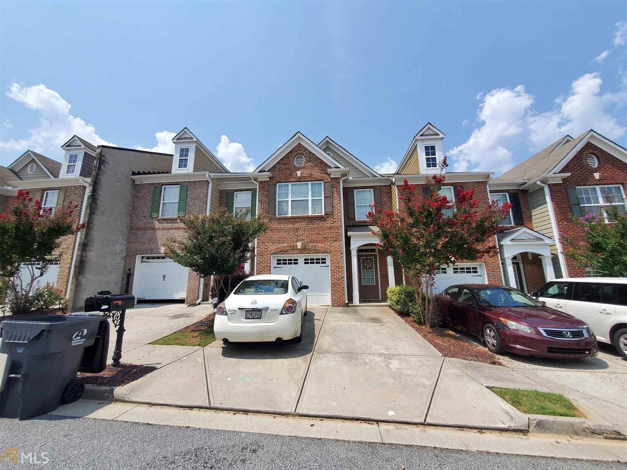1729 Coleville Oak Ln - Photo 1