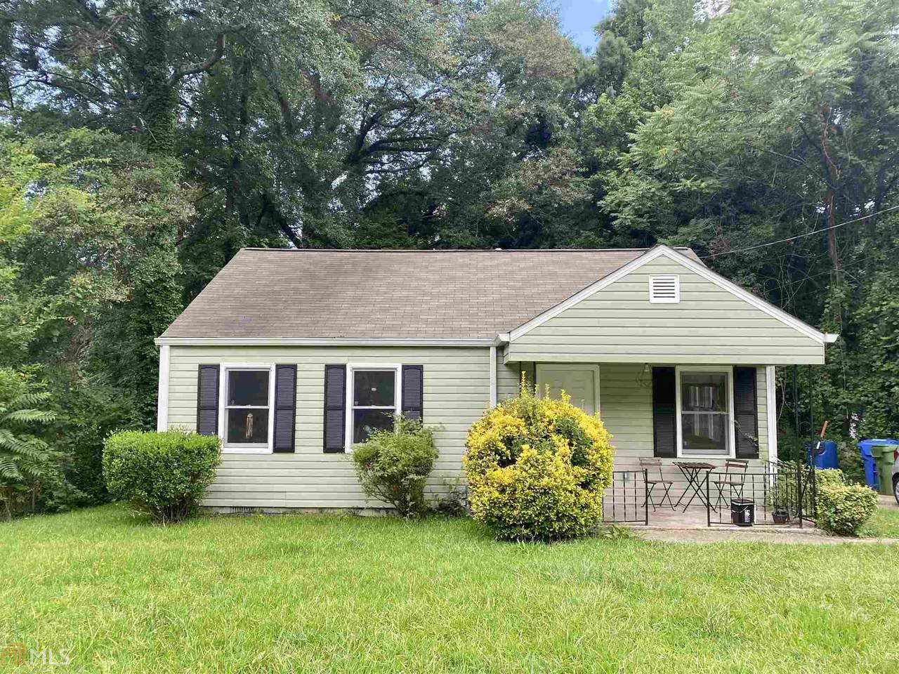 1135 Graymont Dr - Photo 1
